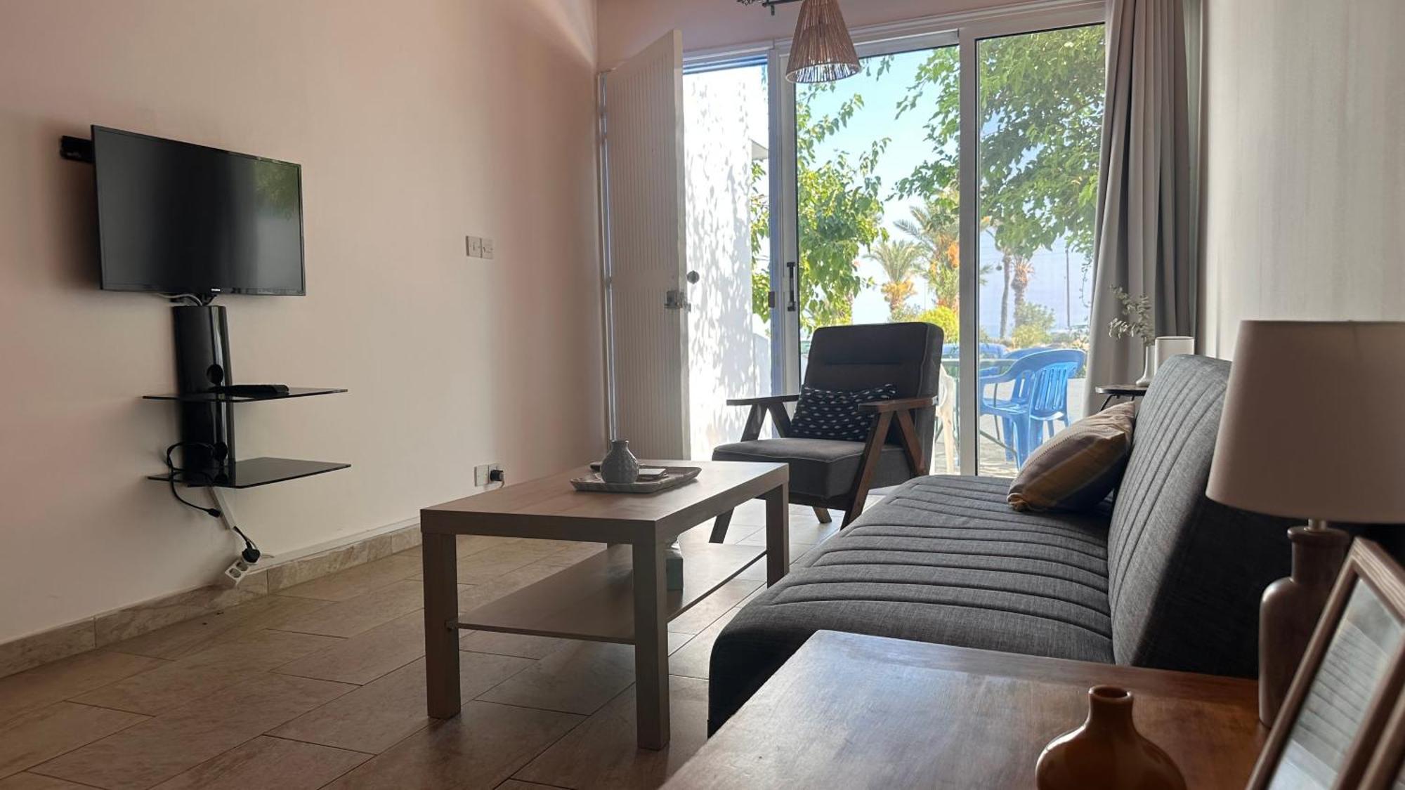 Iason Seaview Home In Latchi Polis Extérieur photo